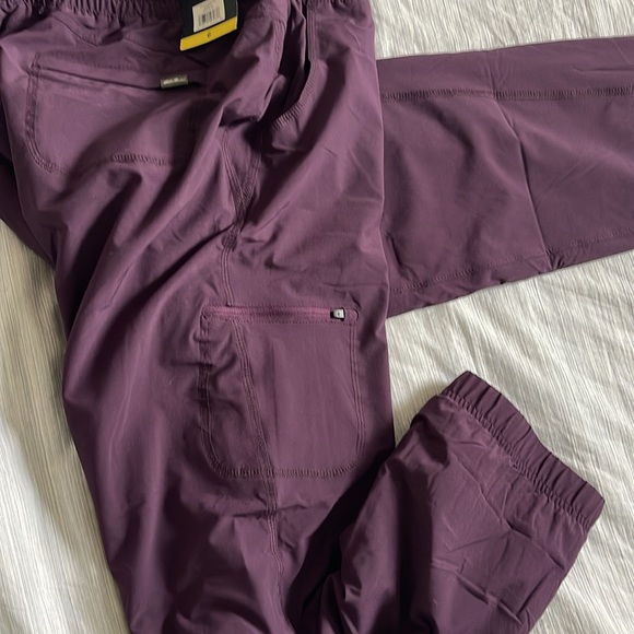 NWT Eddie Bauer Fleece Pant relaxed fit plaid lined detail Stretch fabric size 6 - Picture 9 of 10